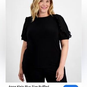 Anne Klein plus Black Ruffle pleated chiffon short Sleeve Blouse NWT stretchy 3X